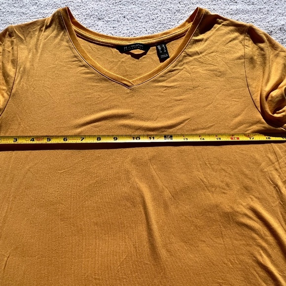 H By Halston  EssentialsSize S - Picture 8 of 12